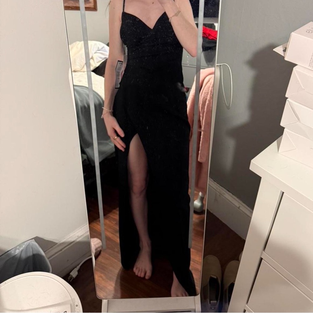 Emerald Sundae Black Spaghetti-Strap Prom Dress with Thigh Slit